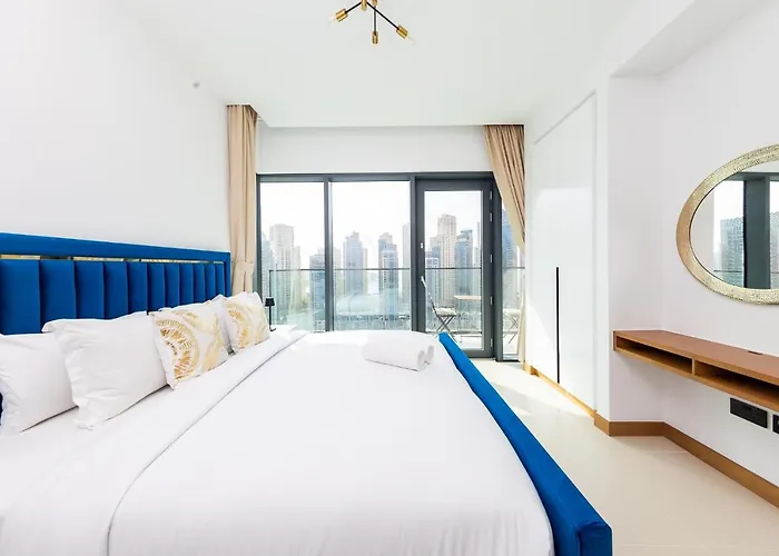 Brand-New 1 Bedroom With Full Marina View
