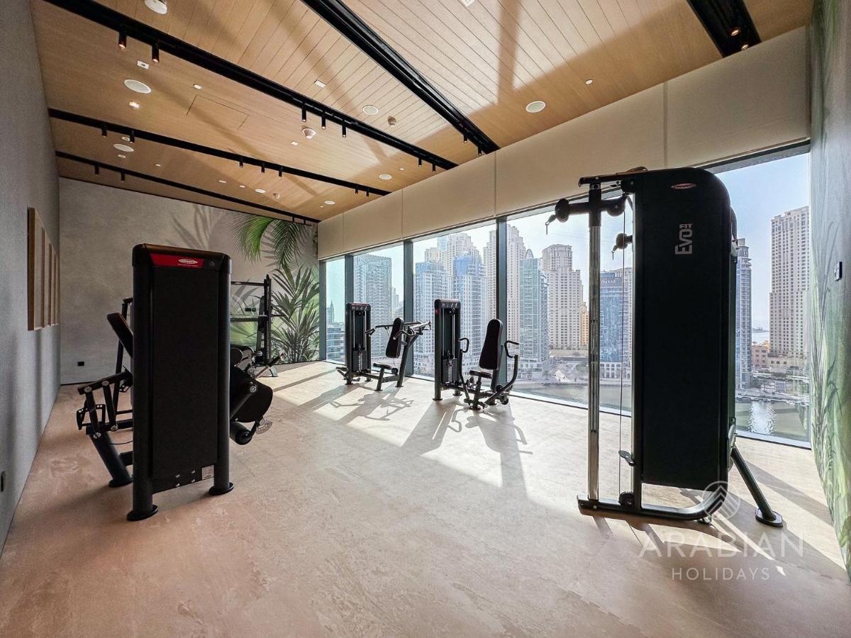 Brand-new 1 Bedroom With Full Marina View Appartamento *